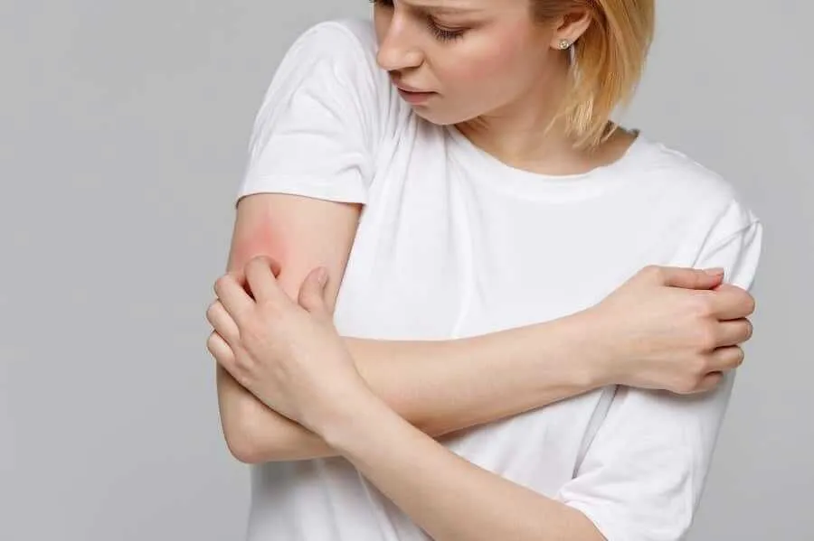 Difenhidramin Nedir? Kullanımı, Yan Etkileri ve Dikkat Edilmesi Gerekenler